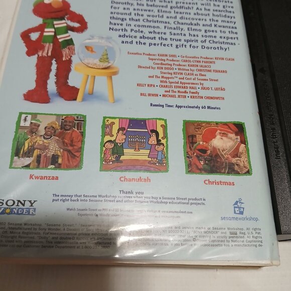 Elmo's World Happy Holidays Sesame Street VHS 2002 Video Tape VTG Clamshell Ripa - Picture 4 of 5